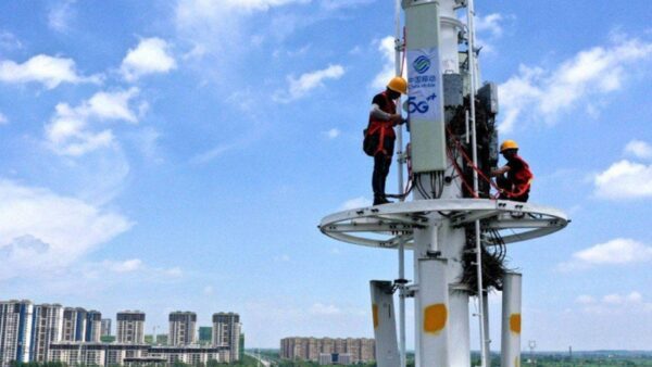 Trung Quốc công bố đột phá công nghệ truyền dữ liệu bằng ánh sáng trắng: Các nước muốn sao chép cũng khó
