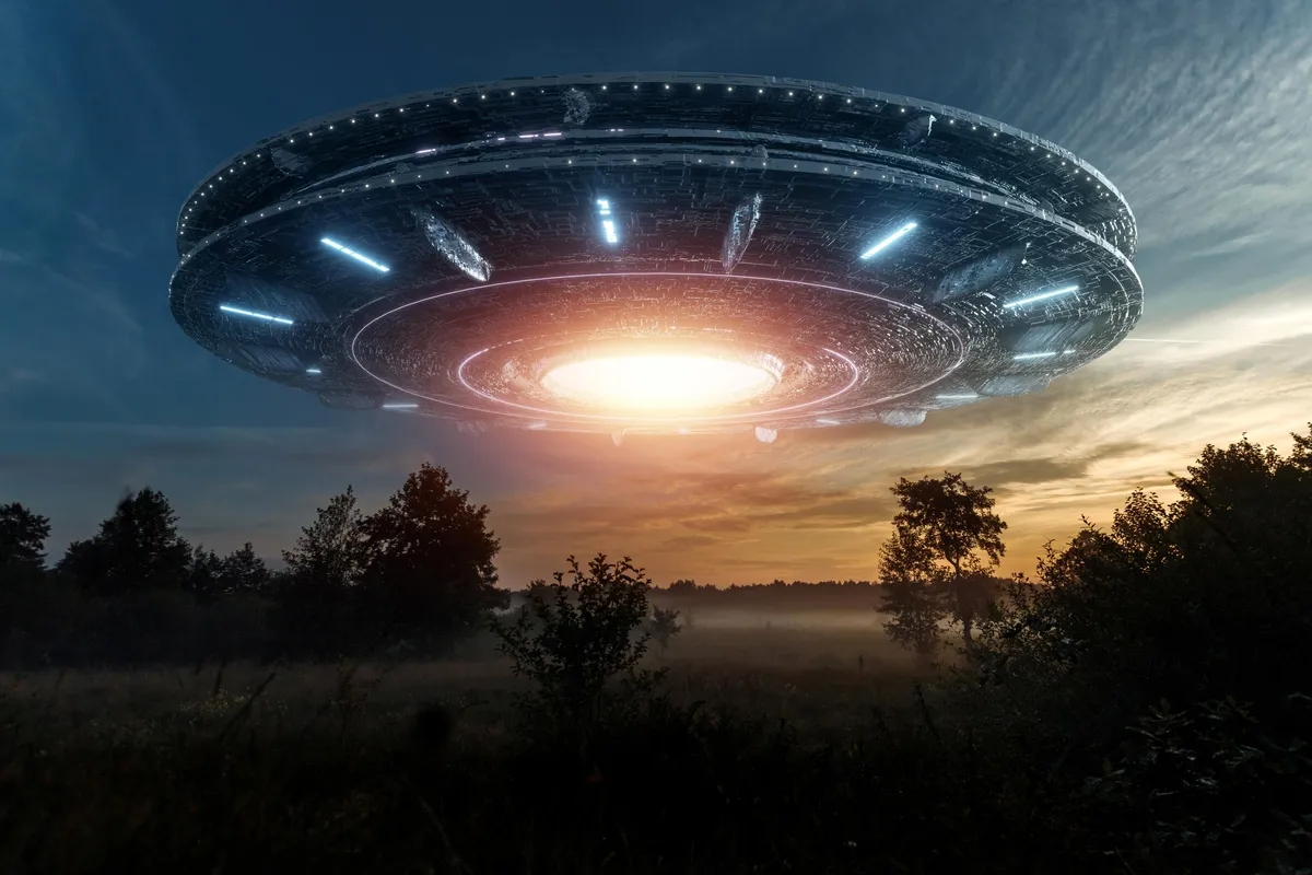 in-the-night-sky-l-1776828818322-17768288185031449253075