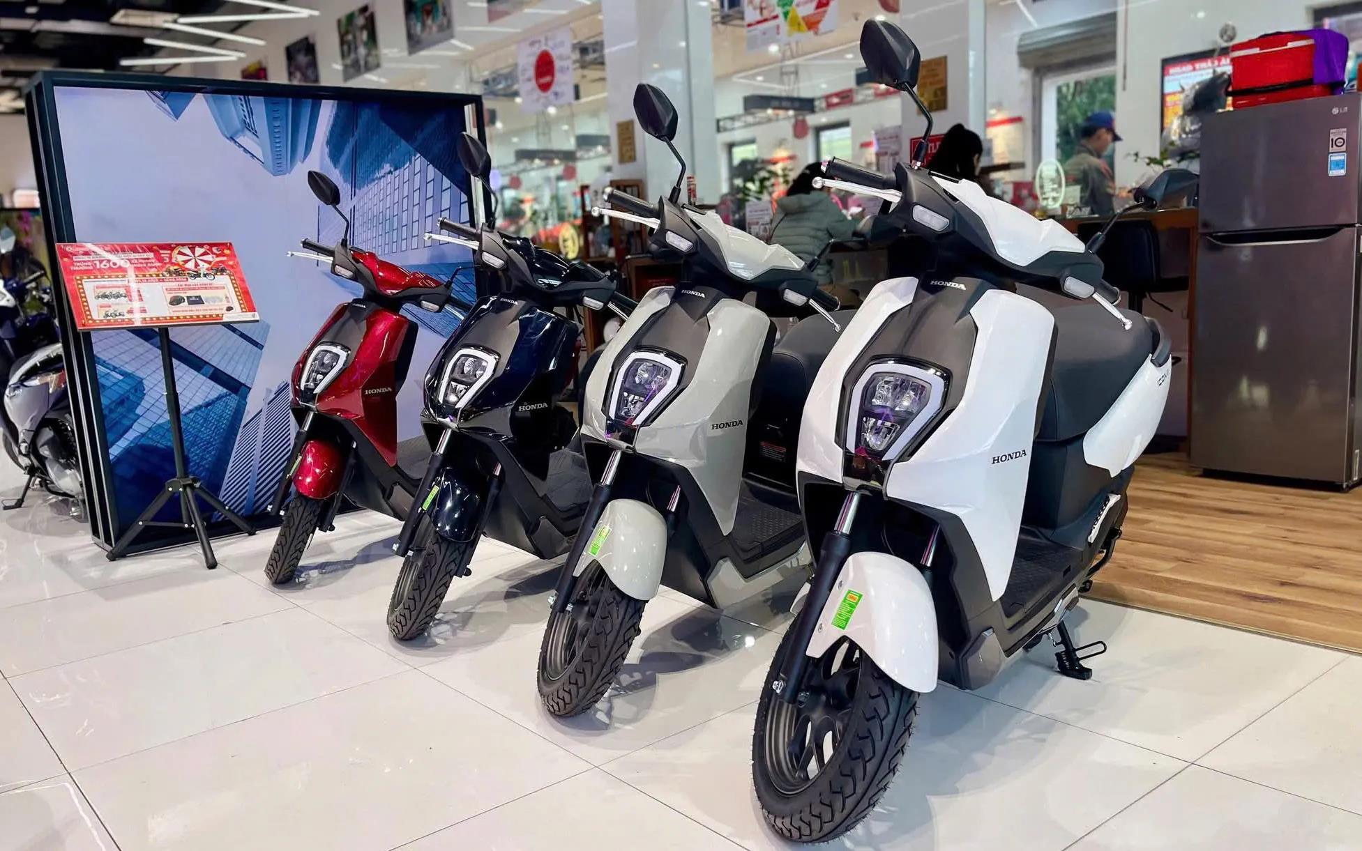 Head OSC – Nơi hội tụ những mẫu xe Honda đáng mua - Ảnh 4. Head OSC – Nơi hội tụ những mẫu xe Honda đáng mua - Ảnh 4.