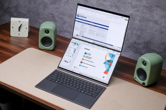 zenbook20duo20202610-1