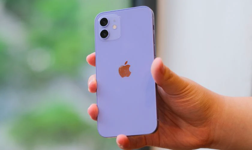 iPhone 12 cũ giảm sâu giữa 2026: lựa chọn tiết kiệm cho người dùng phổ thông?