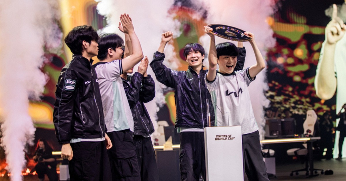 Từ nhánh thua đến ngôi vương Esports World Cup 2026: Dplus Kia giành chức vô địch quốc tế đầu tiên sau 6 năm khát danh hiệu
