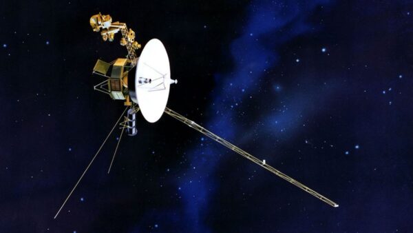 Cách Trái Đất hơn 21 tỷ km, NASA vẫn gửi được bản cập nhật cho tàu Voyager 2