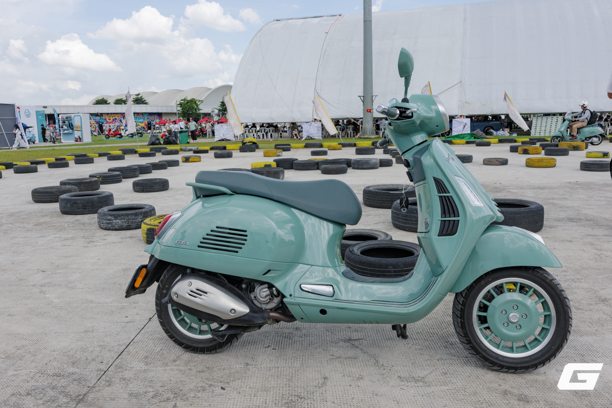 Vespa mang bộ sưu tập 80 năm khuấy động Vietnam Scooters Fest 2026- Ảnh 17.