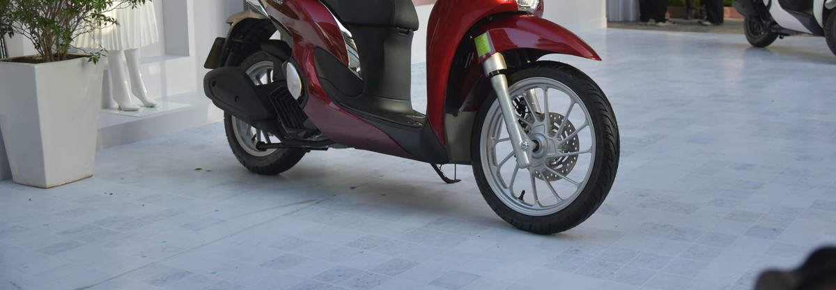 Honda Sh Mode 2026 ra mắt Việt Nam: Giá từ gần 61 triệu đồng, màn hình mới, động cơ ‘sạch’ hơn, thêm tính năng an toàn