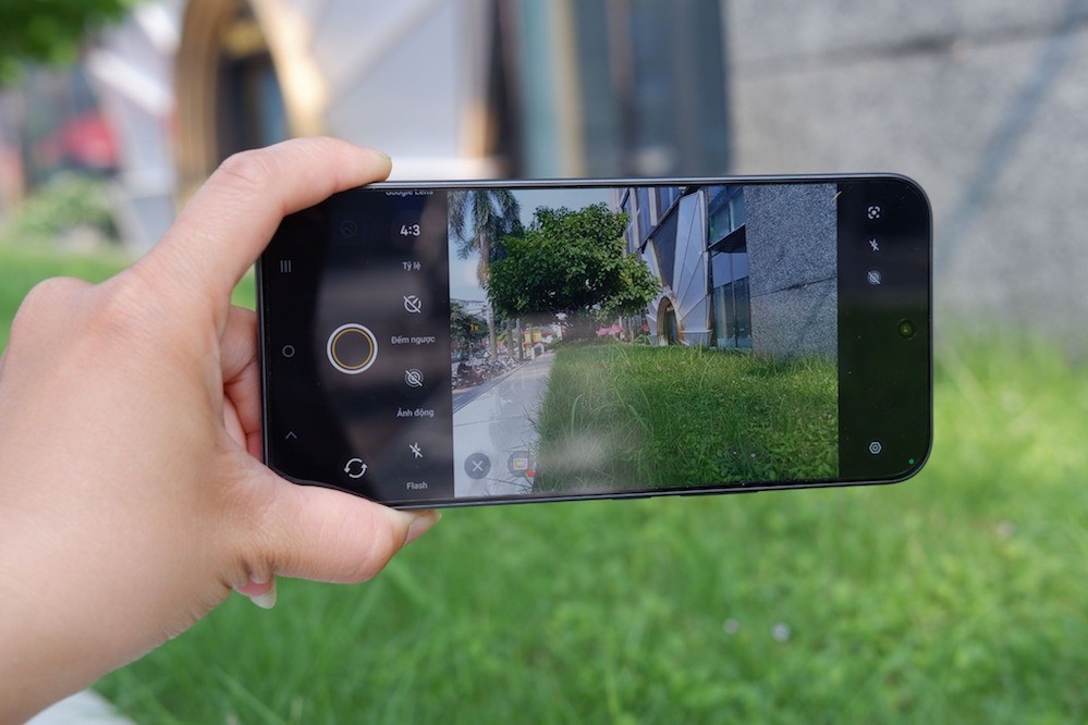 voi-vivo-v80-lite-5g-noi-lo-het-pin-chi-la-qua-khu-5-1790327056-1 voi-vivo-v80-lite-5g-noi-lo-het-pin-chi-la-qua-khu-5-1790327056.jpeg