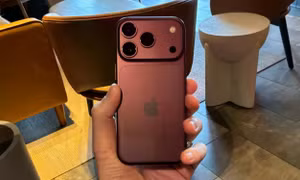 iphone-18-pro-burgundy-rc